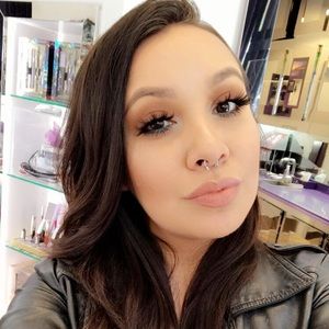 Meet your Posher, Sandra